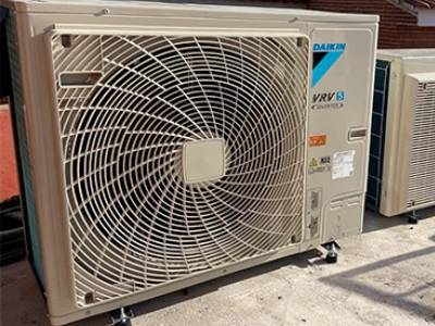 System VRF Daikin z montażem